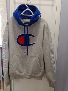 Champion Grey Hoodie with Blue Hood and Red Logo Patch dense and heavy🤩😍